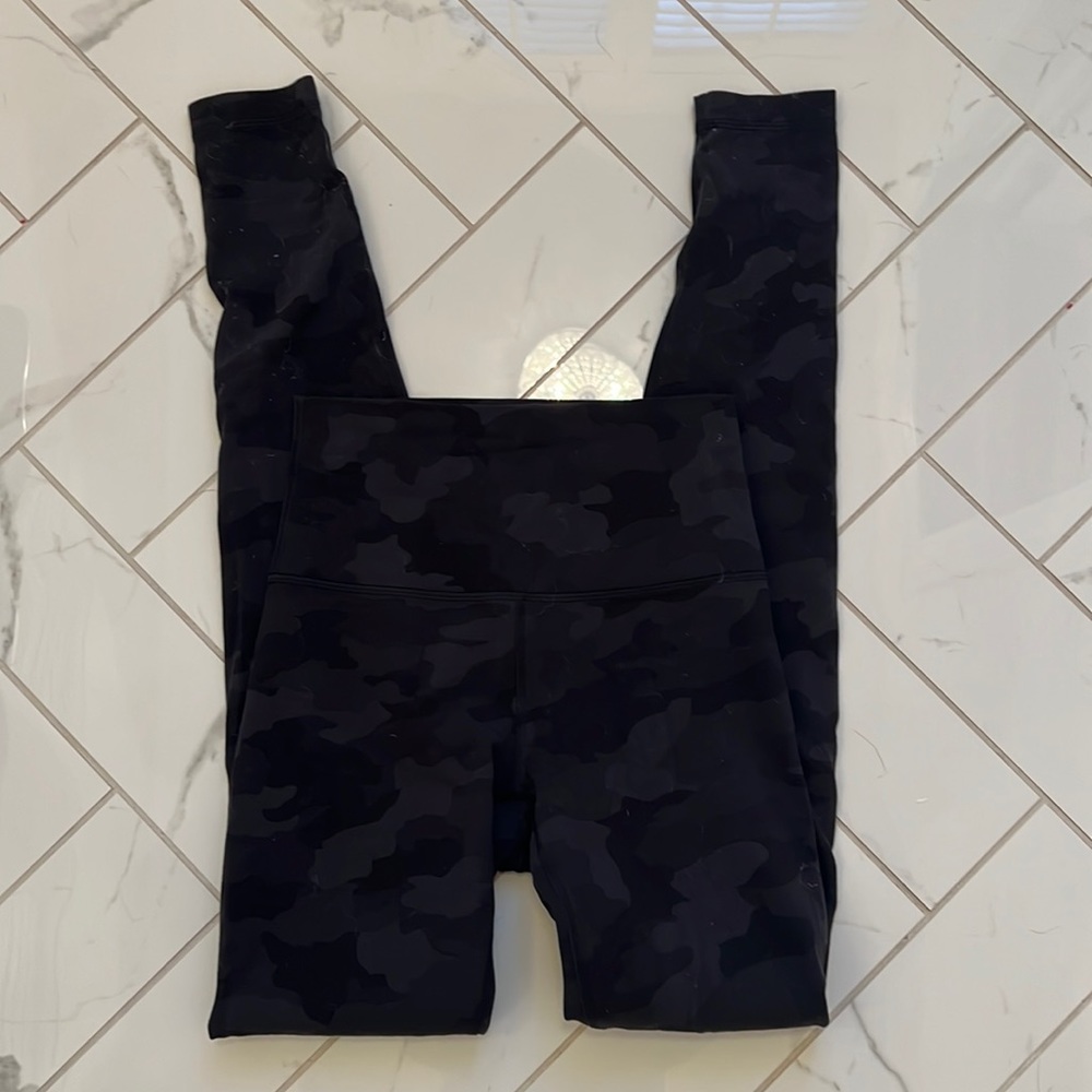 Size 4 Camo Lululemon Align Leggings 31’